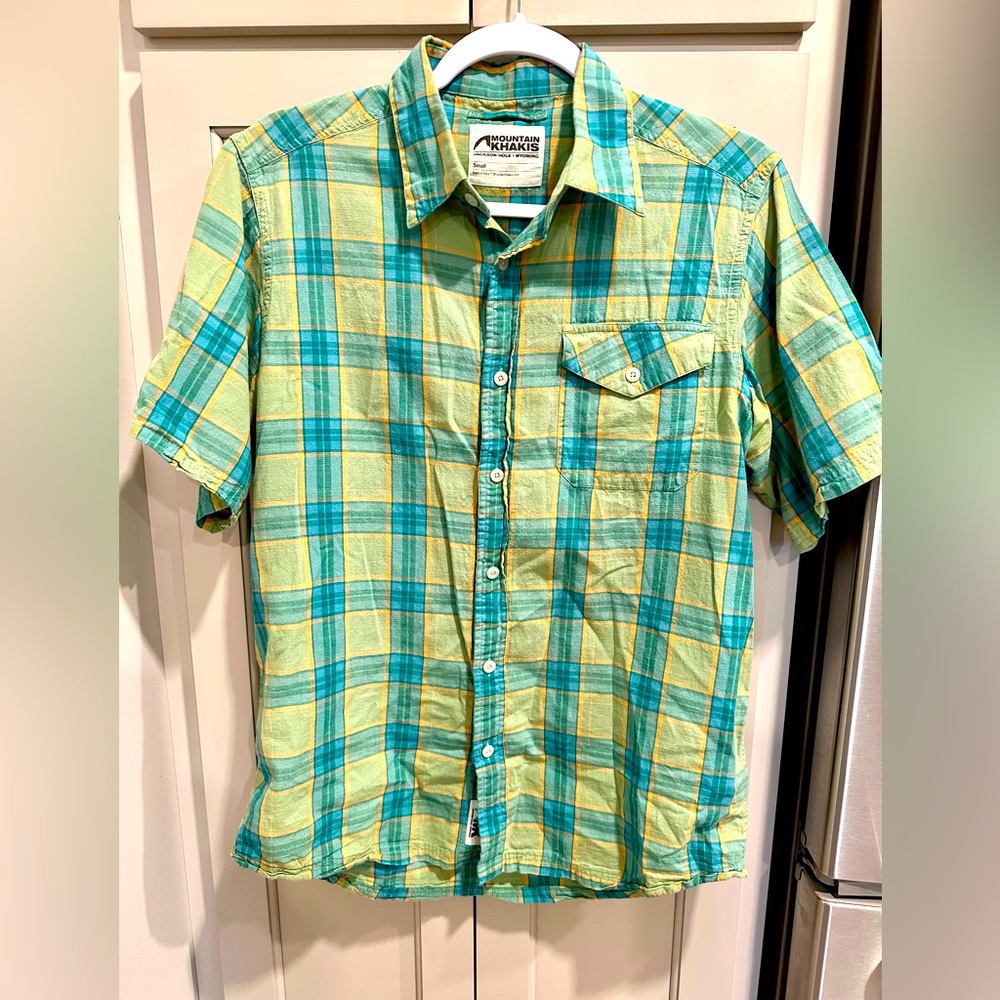 Mountain Khakis Plaid short sleeve button down shirt cotton small green men’s